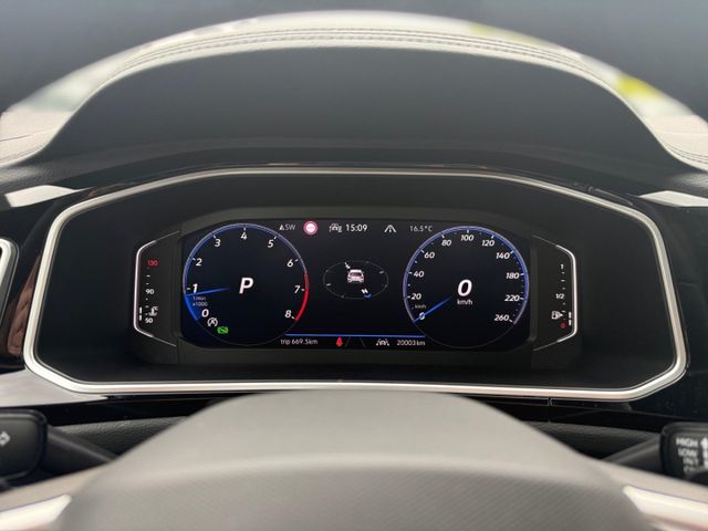 T-Roc R-Line 4Motion 2.0 TSI AHK-abnehmbar Navi