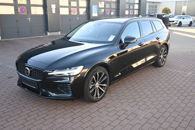 Volvo V60 T6 Plus Dark AWD*AHK*LHZG*Leder*