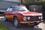 Alfa Romeo Giulia 2000 GT Veloce - Alfa Romeo Giulia: Coupe