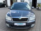 Skoda Octavia Combi Family*NAVI*DAB*TEMPO*PDC* - Skoda Octavia aus 2011: Kombi