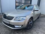 Skoda Octavia Combi Ambition Klimaautomatik AHK - Skoda Gebrauchtwagen in Leipzig