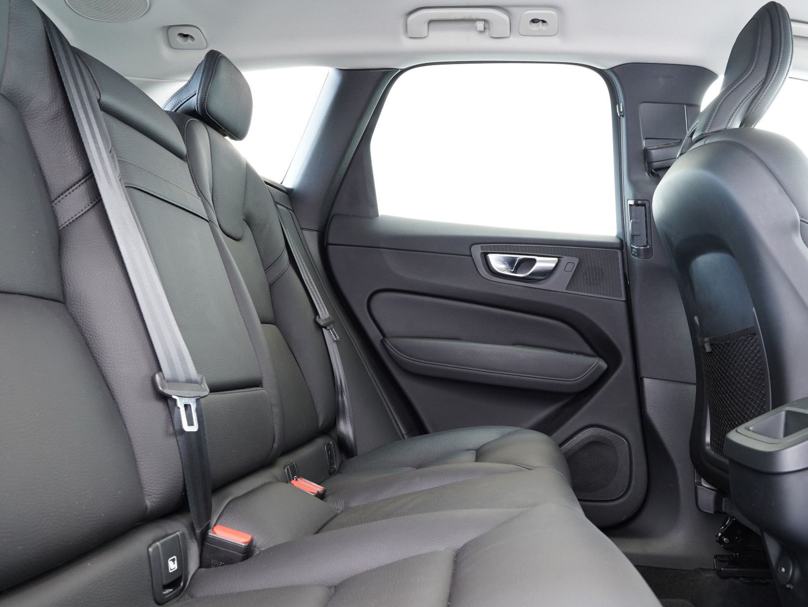 Fahrzeugabbildung Volvo XC60 B4 D Inscription XENIUM/INTELLISAFE/AHK