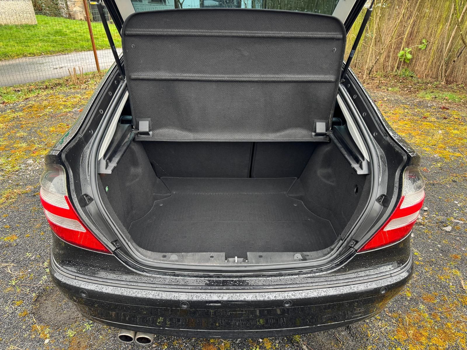 Fahrzeugabbildung Mercedes-Benz C 160 1.8 AUTOMATIK/SITZHZG/PDC/SCHECKHEFT/KLIMA