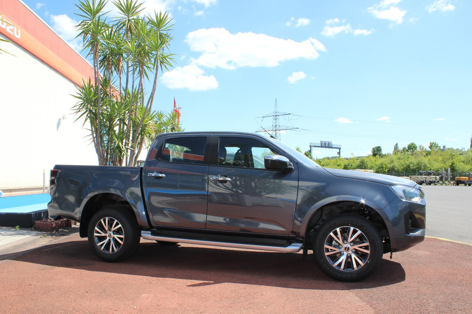 Isuzu D-Max LSE Double Cab 4WD AT MY24/LED/Kamera/Sitz