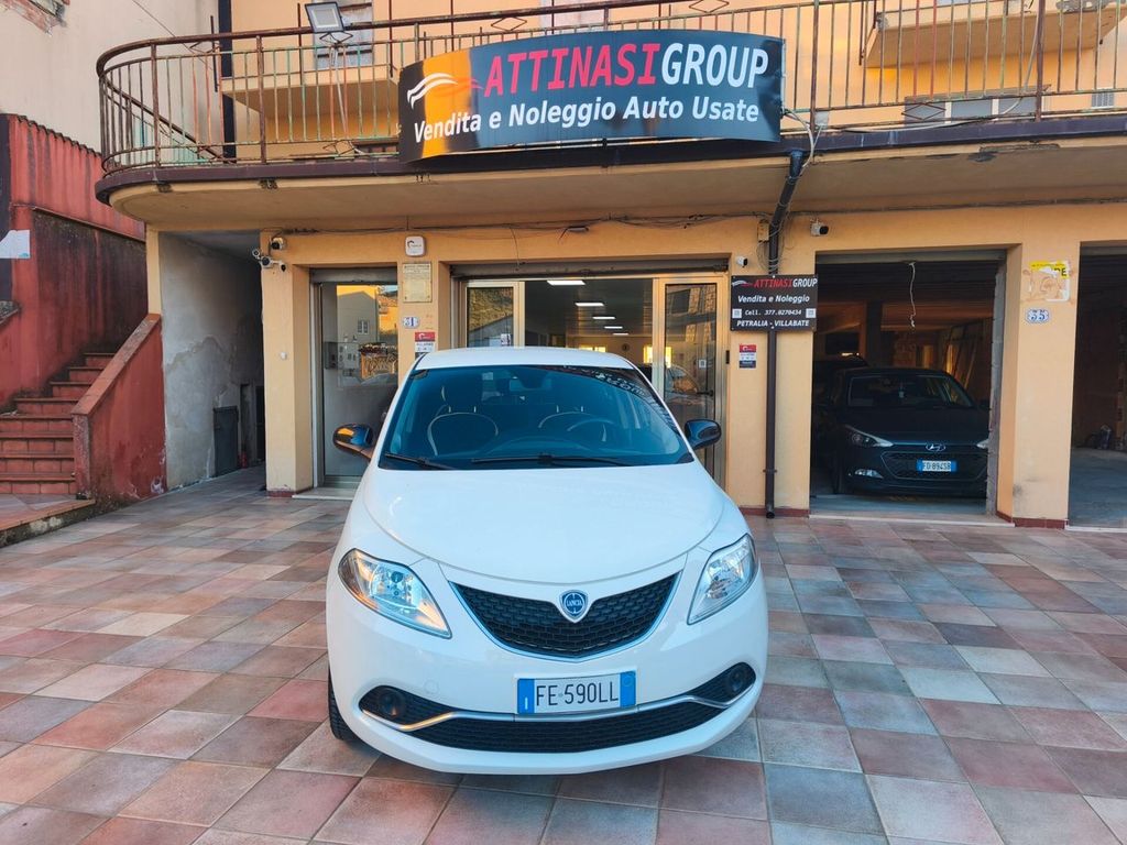 Image of Lancia Ypsilon