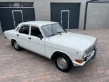 Andere WOLGA GAZ 24-10 / Oldtimer/ H-Kennzeichen - Andere Oldtimer mit Benzin-Antrieb: Limousine