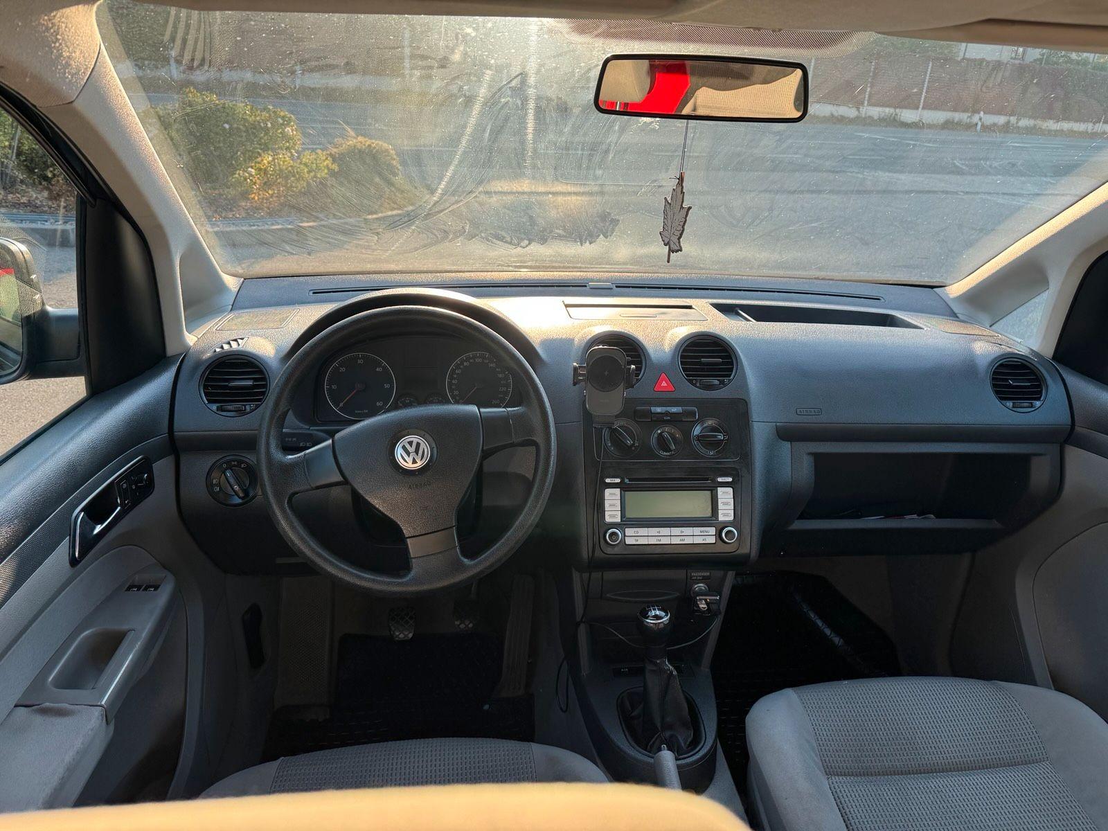 Volkswagen Caddy 2007 — engine 105 HP (77kW)