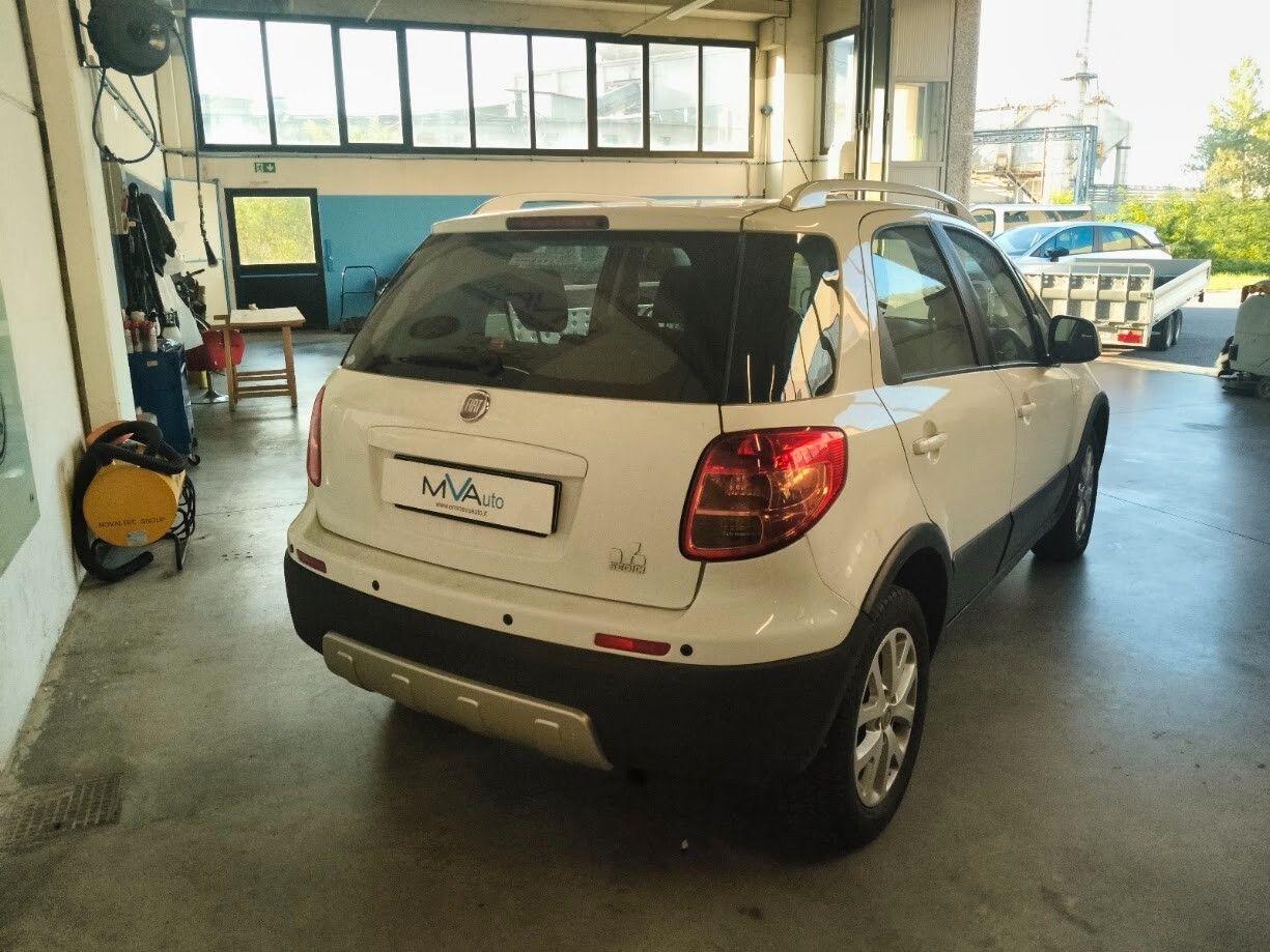 Fiat Sedici 2011 — двигун 1.956 cm³, 135 HP (99kW)