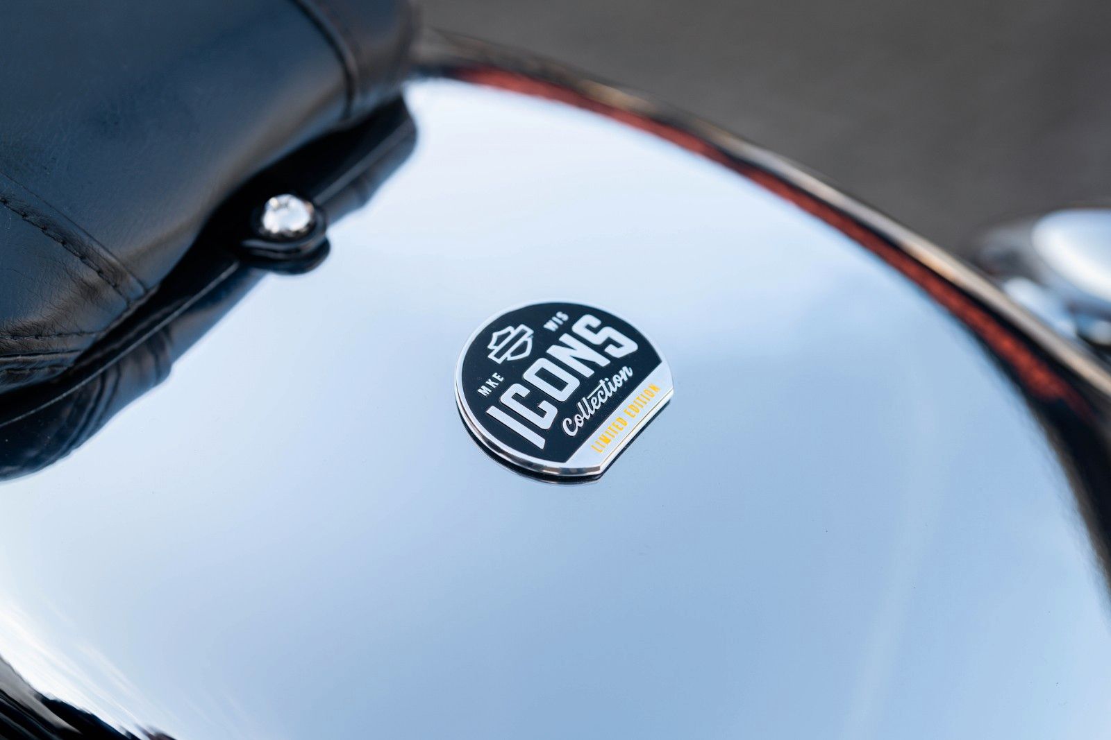 Fahrzeugabbildung Harley-Davidson FLSTFI Fat Boy Gray Ghost - Neuwertig -
