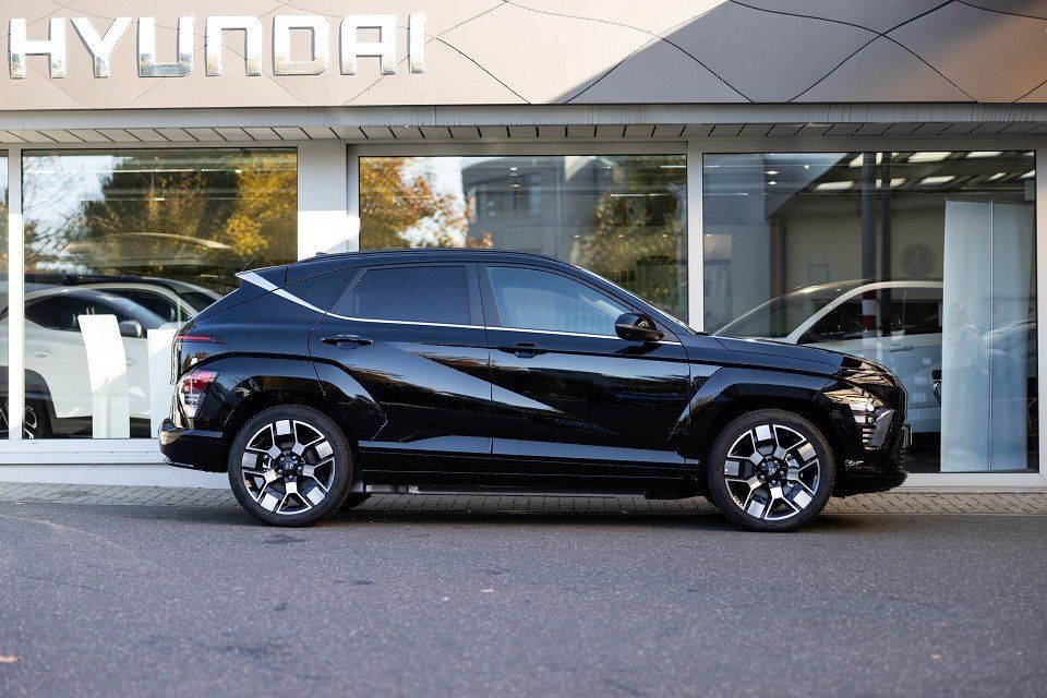 Fahrzeugabbildung Hyundai KONA Elektro 65,4kWh PRIME Leder Assi BOSE 19''