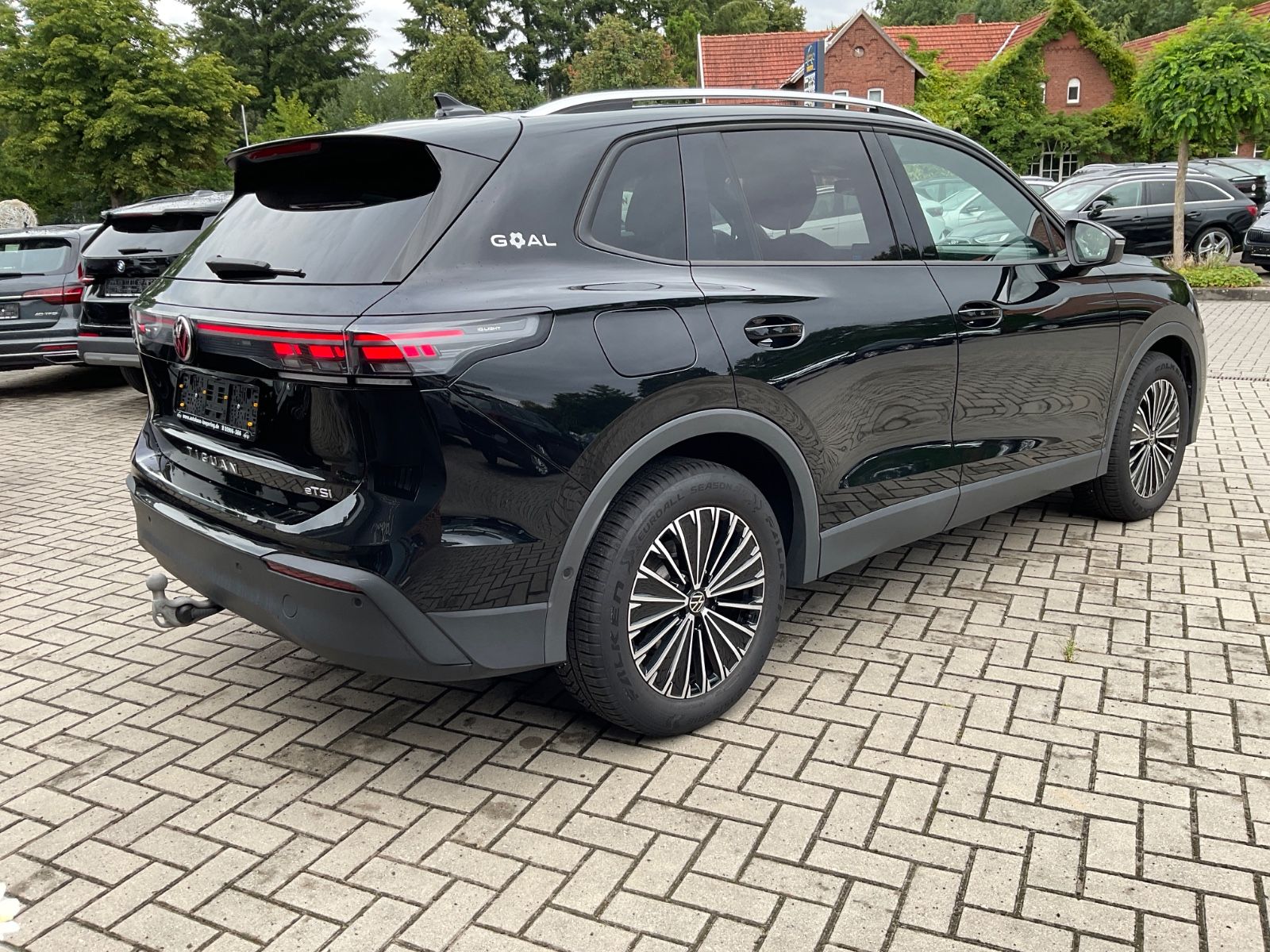 Fahrzeugabbildung Volkswagen Tiguan 1.5 eTSI DSG GOAL,AHK,Kamera,Navi,ACC