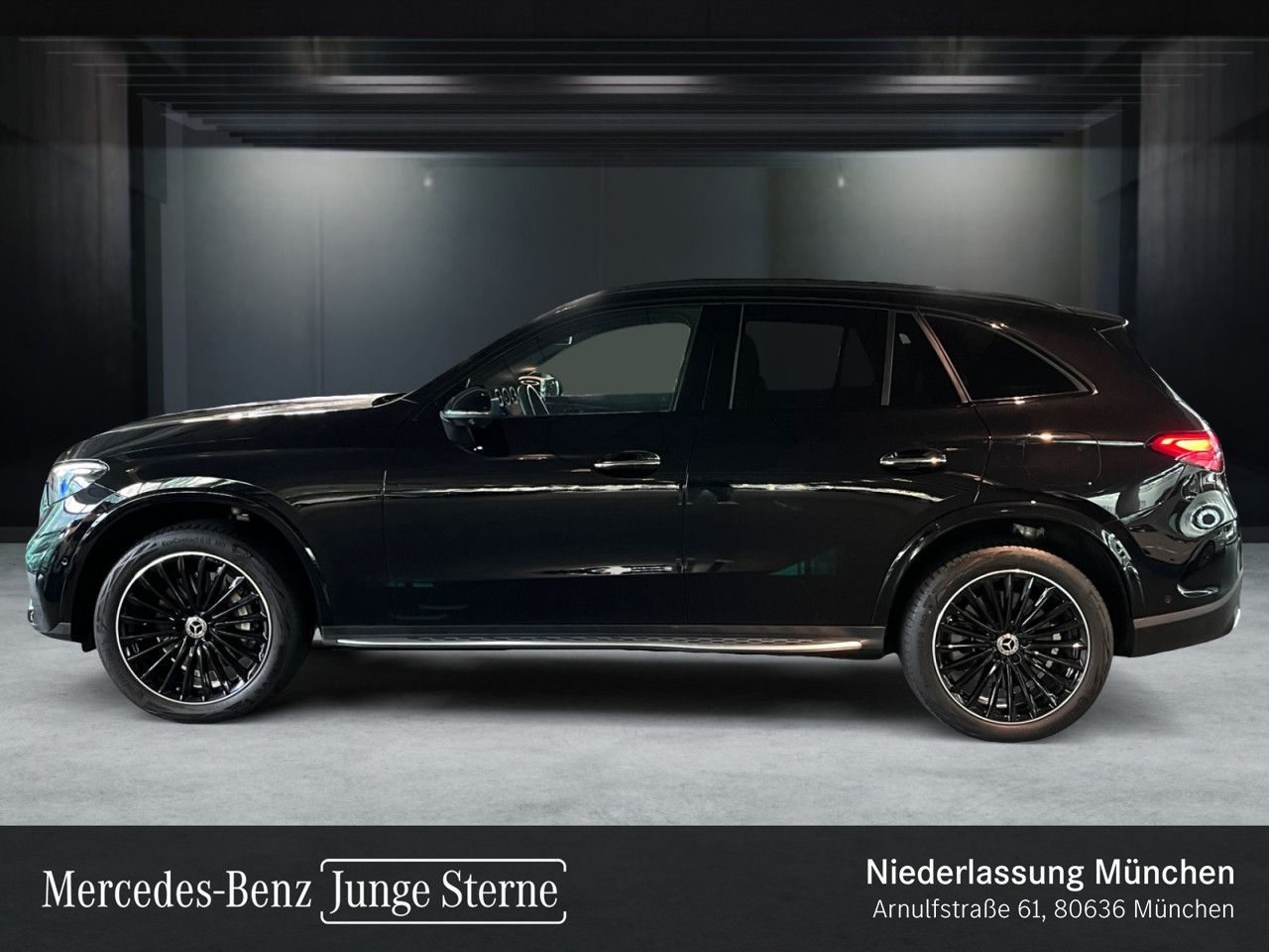 Mercedes-Benz GLC 300 e 4M AMG Prem DigiLED Pano Burm3D 360° foto 17