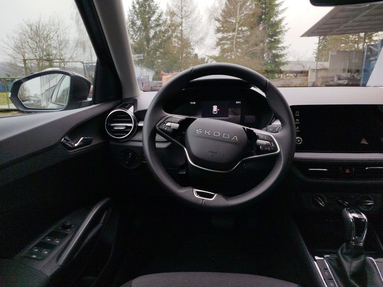 Fahrzeugabbildung SKODA Fabia Extra Plus SELECTS85/1.0 A7F