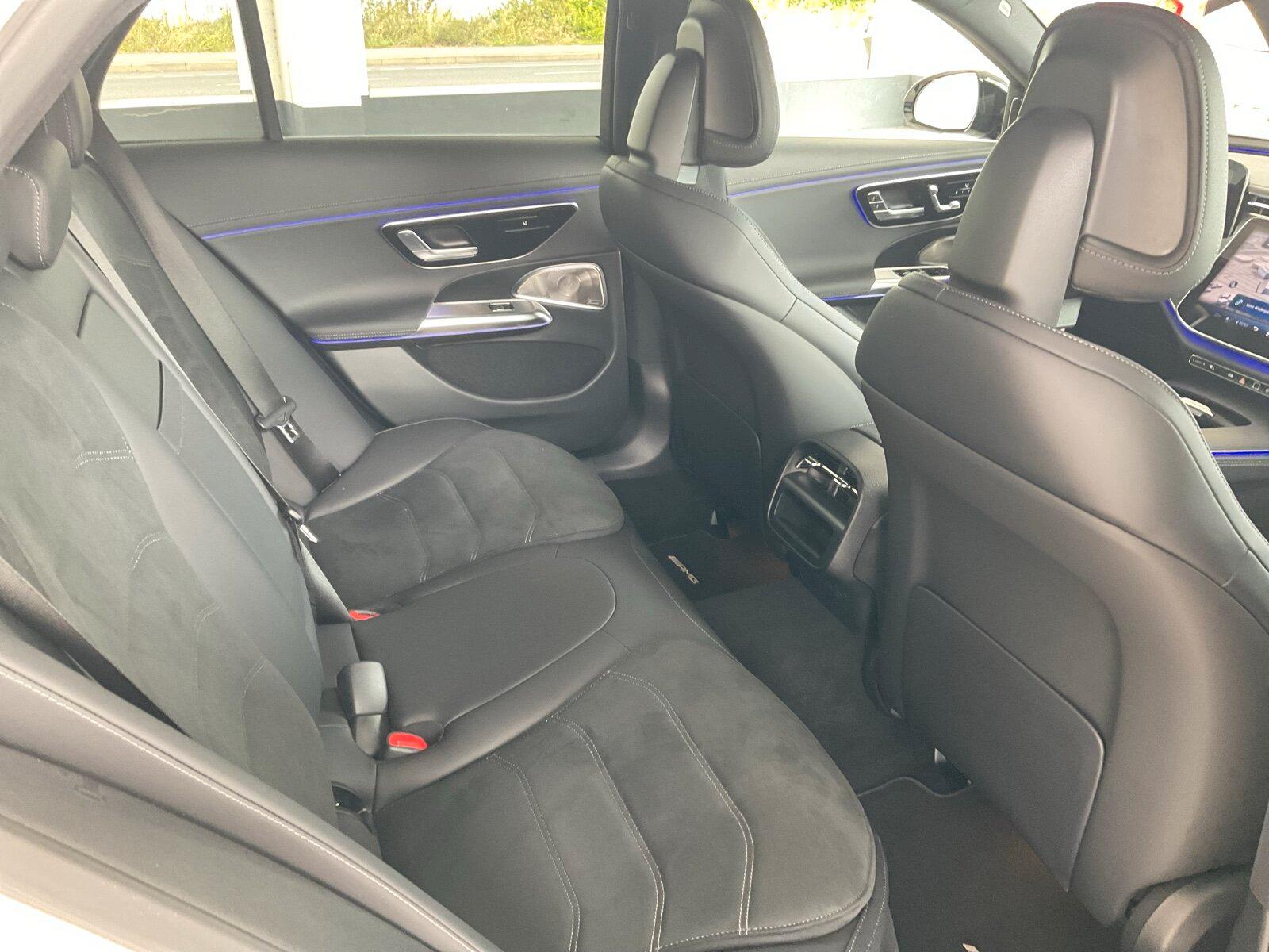 Mercedes-Benz E 220 d 4M T AMG Line/Distronic/Digital/Kamera
