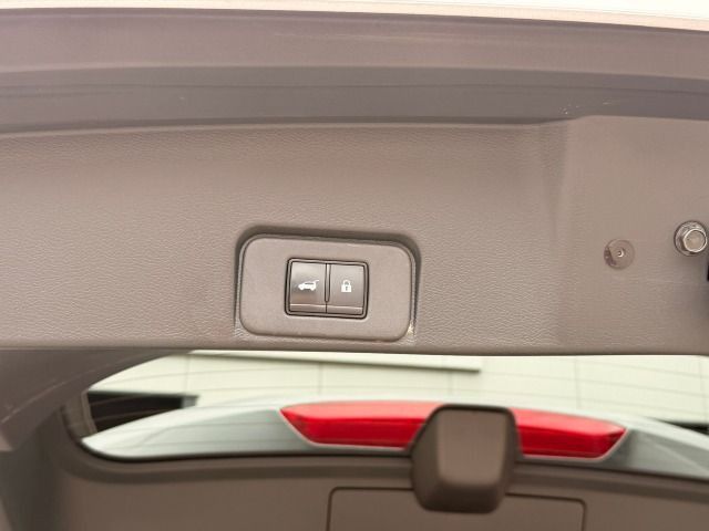 Fahrzeugabbildung Nissan X-Trail 1.5 VC-T e-4ORCE Tekna+ Nappa*Vollausst.
