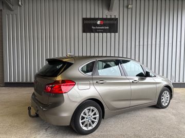 BMW 216 - 5