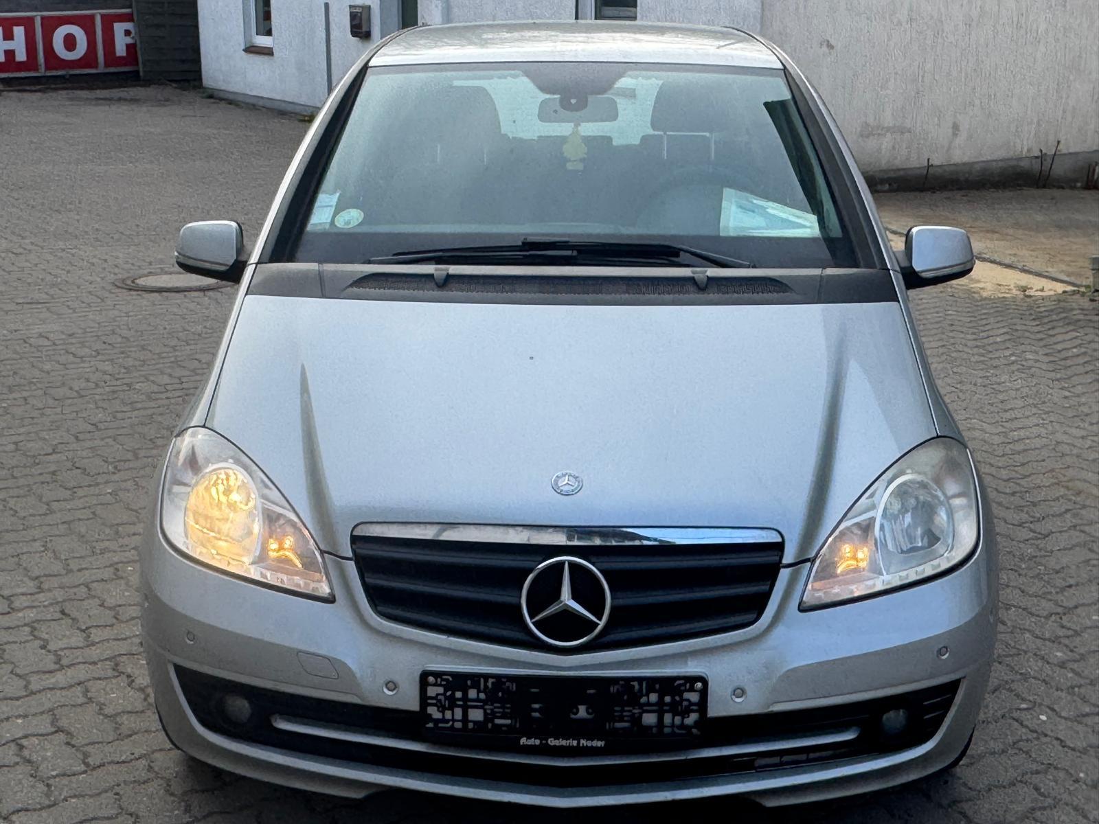 Mercedes-Benz A 180 A A 180 CDI (DIESEL)