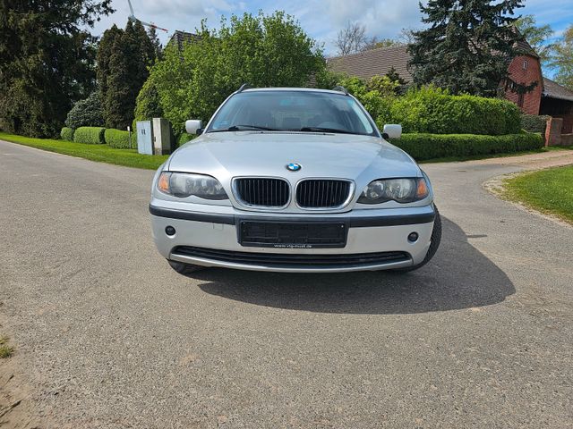 BMW 318i touring - E46