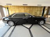Rolls-Royce Ghost  - schwarze Rolls-Royce Ghost