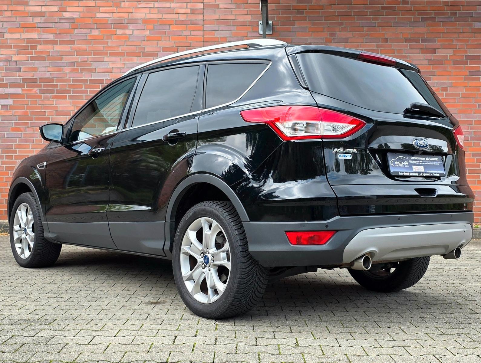 FORD KUGA 150CH - TITANIUM - 4X4 - BVM - HAYON ÉLECTRIQUE - PACK SPORT - COURROIE DE DISTRIBUTION NEUVE