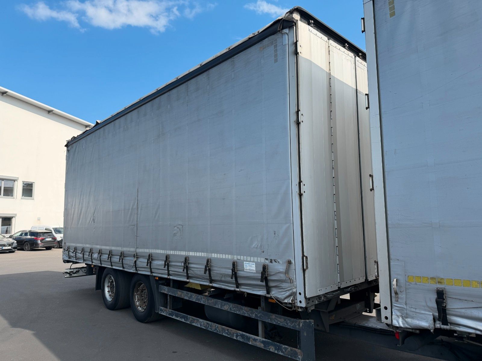 Fahrzeugabbildung Schmitz Cargobull SGF*C2