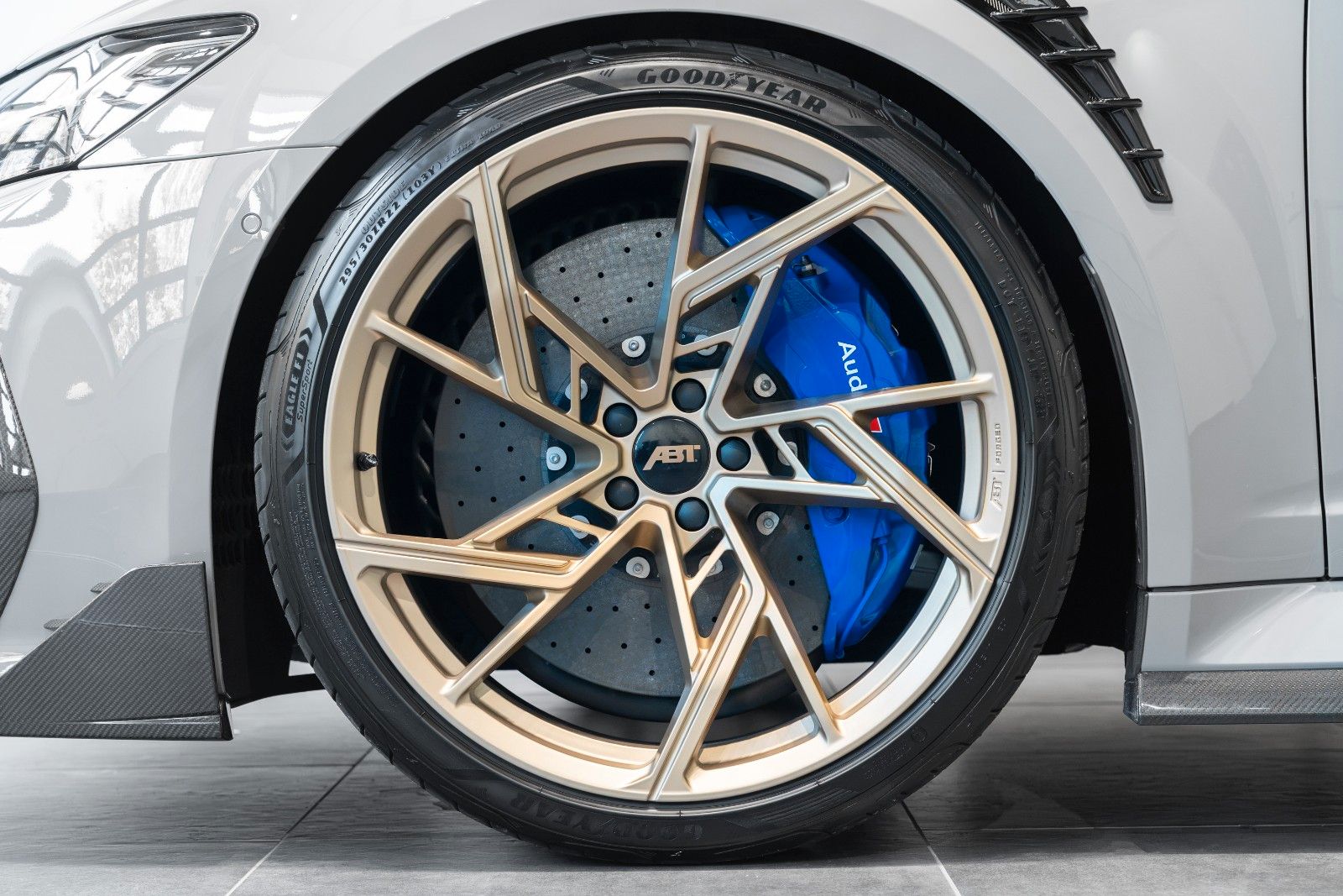 Audi RS6 ABT Legacy Edition 800PS 1 of 30 Nardograu foto 11