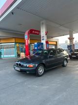 BMW E39 523i - BMW 523: Kombi, E39 523i