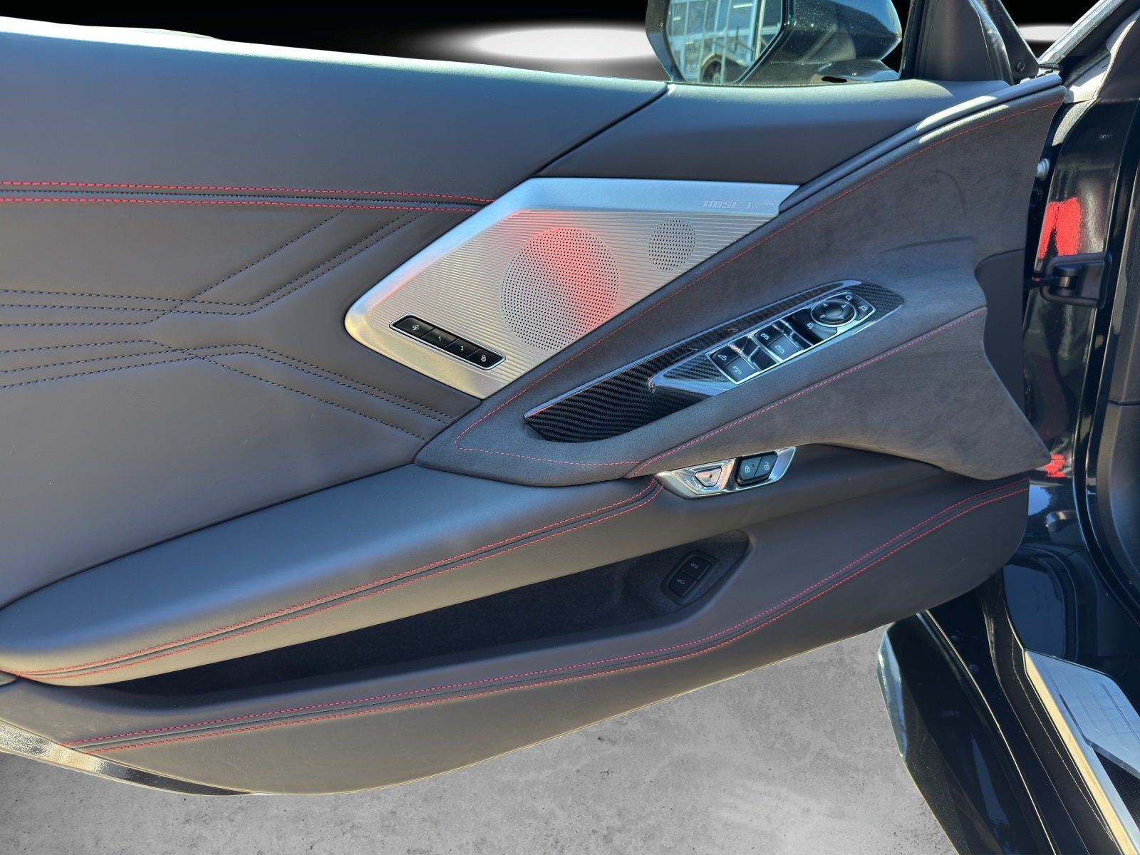 Fahrzeugabbildung Corvette C8 E-Ray 6.2 V8 3LT TRANSPARENT ROOF/FRONT LIFT
