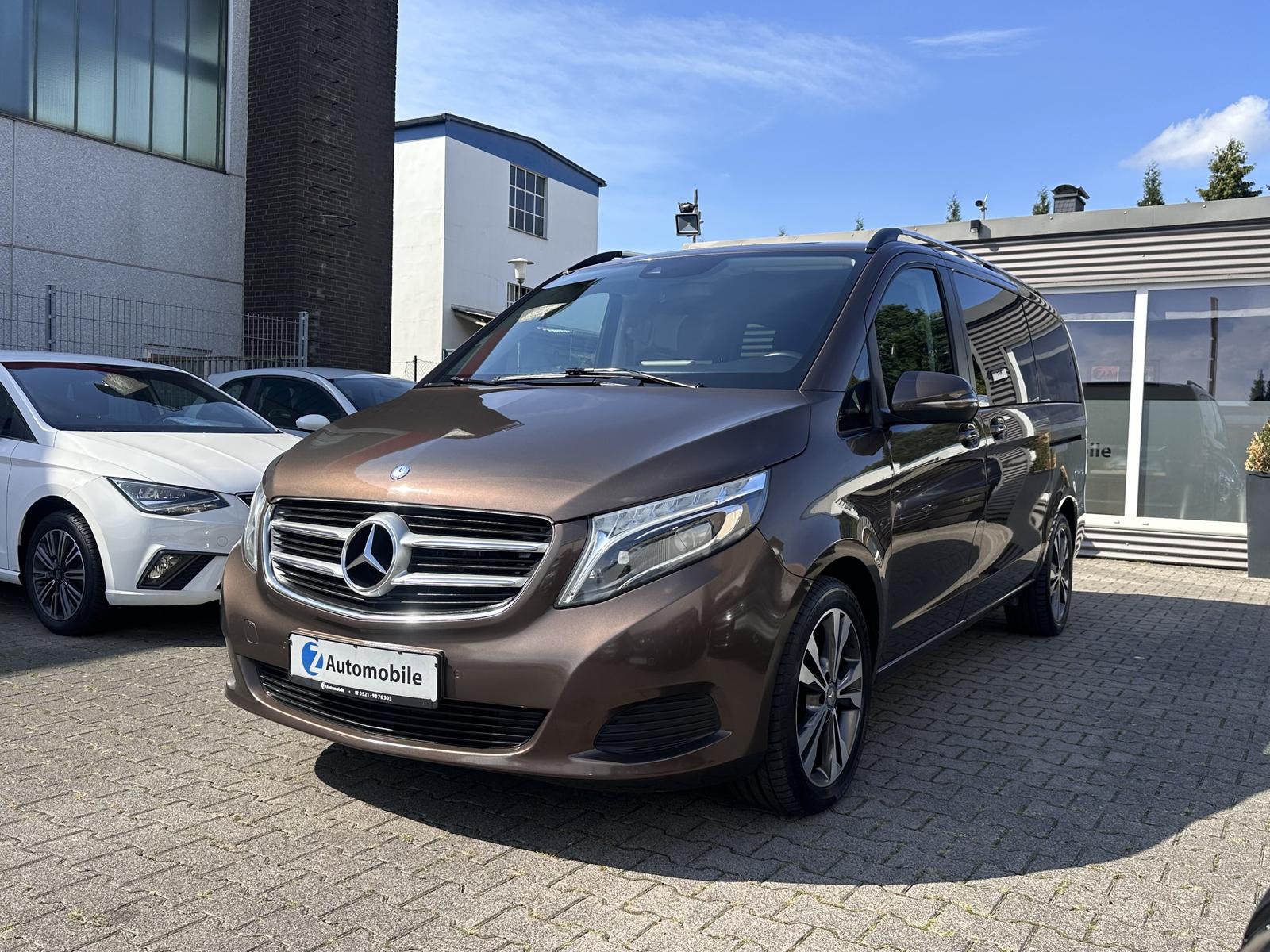 Mercedes-Benz V 250 d SCORE lang 8-Sitzer*Kamera*AHK*