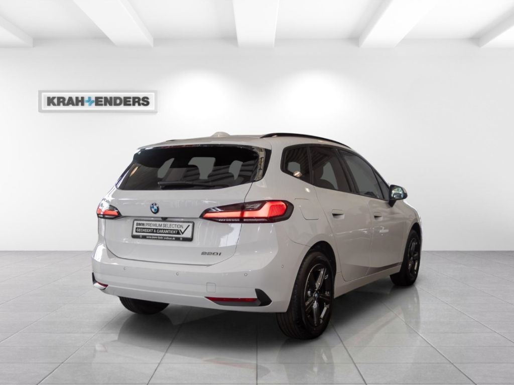 BMW 220 Active Tourer i AHK DAB Navi RFK LED PDCv h foto 3