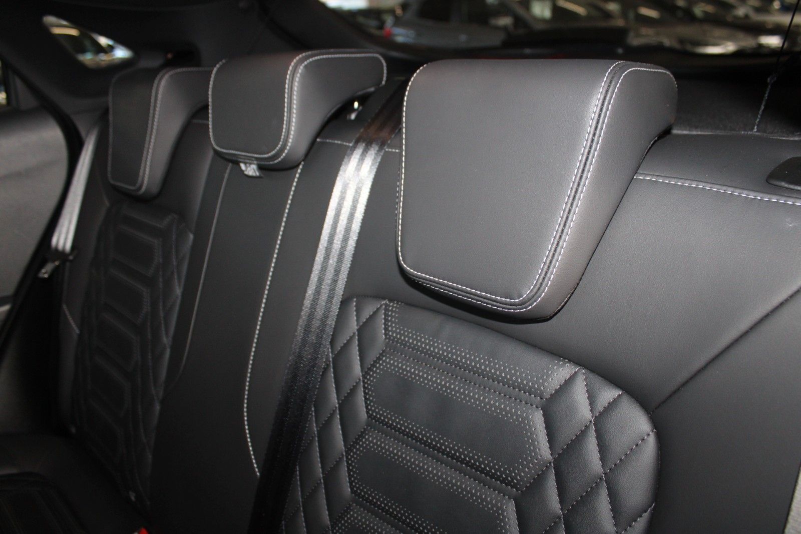 Fahrzeugabbildung Ford Puma ST-Line Vignale Aut. Bi-LED B&O PANO LEDER