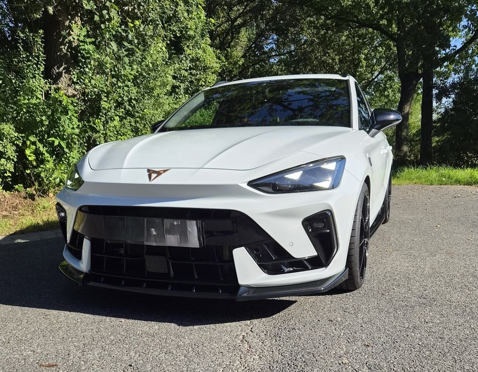 Image of Cupra Leon