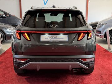 Hyundai TUCSON - 8