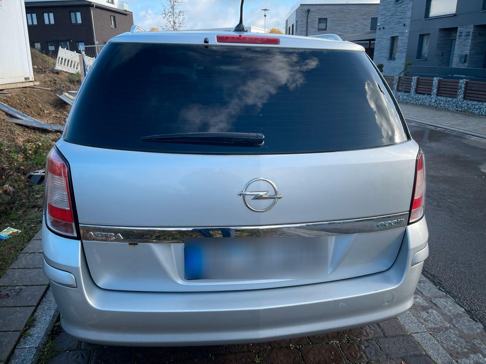 Opel Astra 2009 — engine 110 HP (81kW)