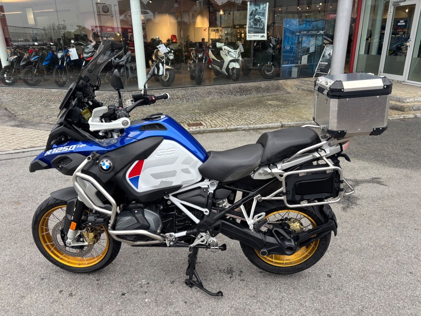 Fahrzeugabbildung BMW R 1250 GS Adventure HP viel Zubehör