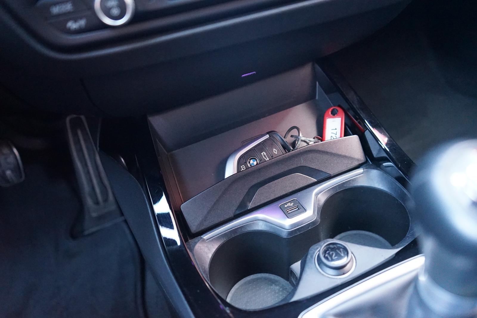 BMW 118 i Advantage LED Navi Klimaaut. Kamera, миниатюра 20