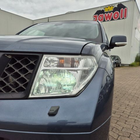 Nissan Pathfinder DCI 4X4 AUTOM AHK 7 SITZER LEDER KLIM