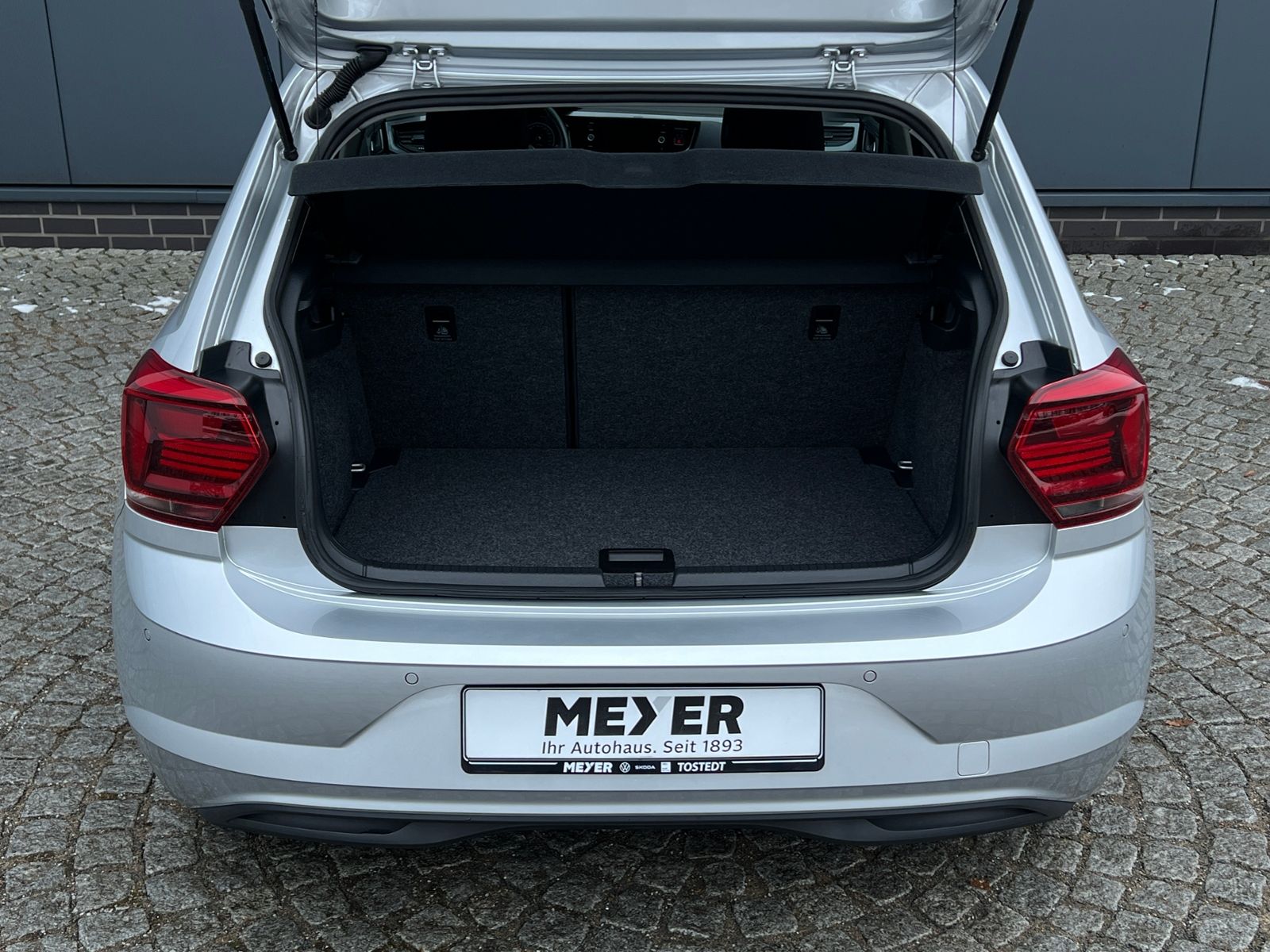 Fahrzeugabbildung Volkswagen Polo IQ.DRIVE 1.0 TSI *AppConnect, Tempomat, Sit