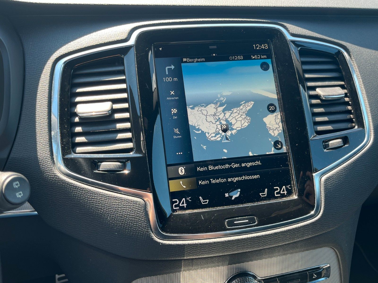 Fahrzeugabbildung Volvo XC90 R DESIGN AWD Navi Leder Pano LED *7-SITZER*