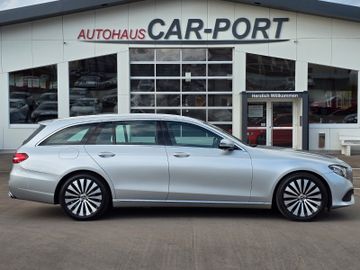 Mercedes E 220 - 8