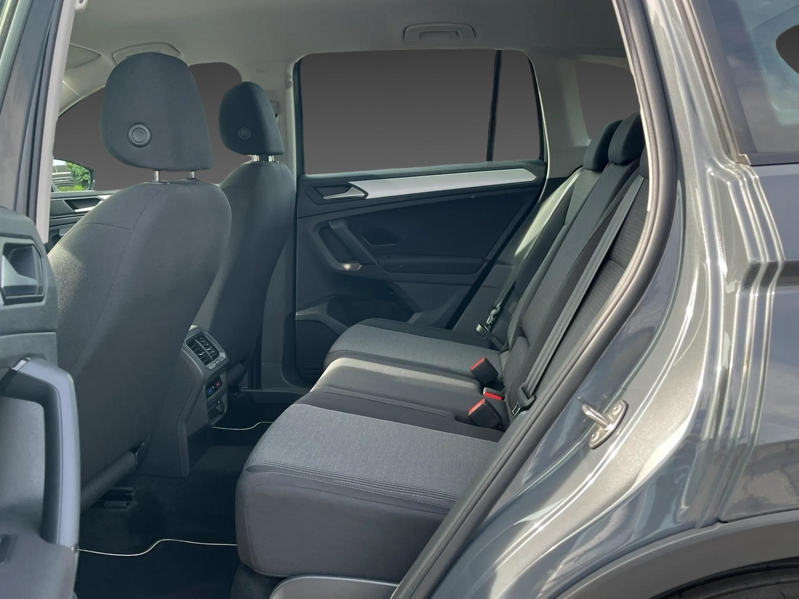 Volkswagen Tiguan 1,5 TSI Edition 17" Alu AHK Navi ACC, миниатюра 11