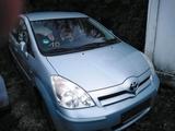 Toyota Corolla Verso Silberblau 2.2 D-cat ... - Toyota Corolla Verso in München