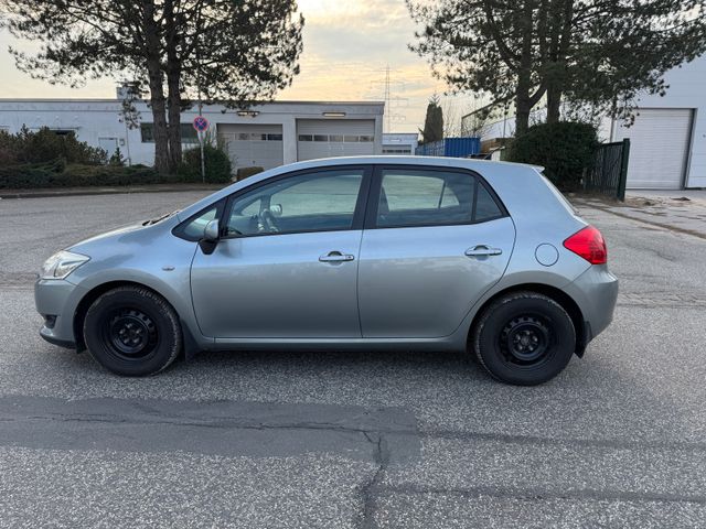 Toyota Auris 1.4 Life