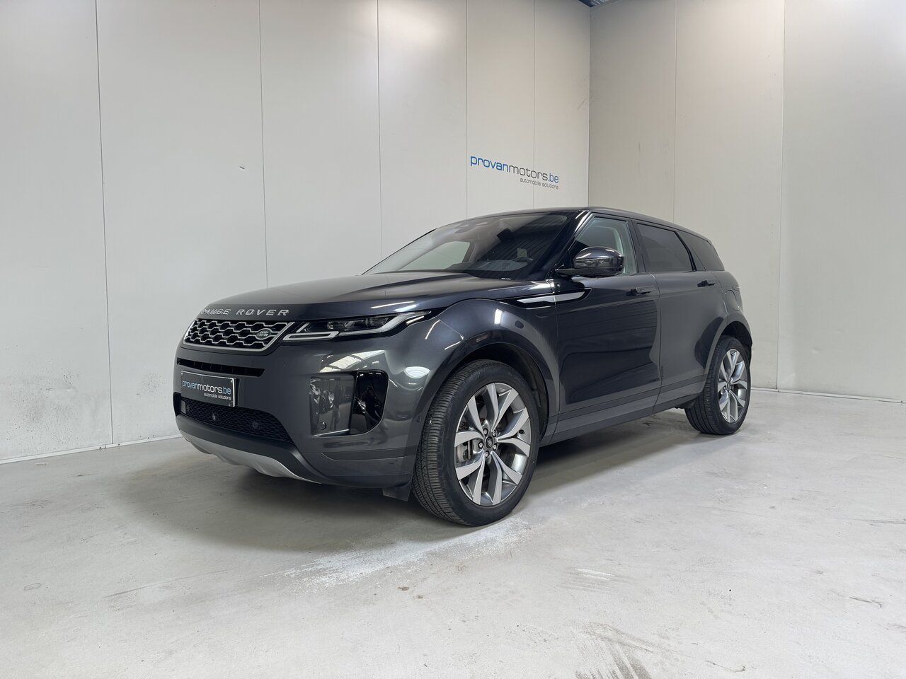 Land Rover Range Rover Evoque P300e Plug In Hybrid - 47 000
