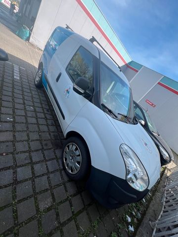 Fiat Doblo 1.4 Benzin