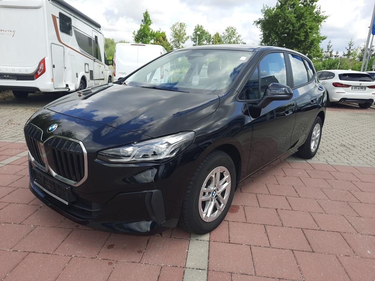 BMW 218i Active Tourer LED Navi Lenkrad heizbar Kame