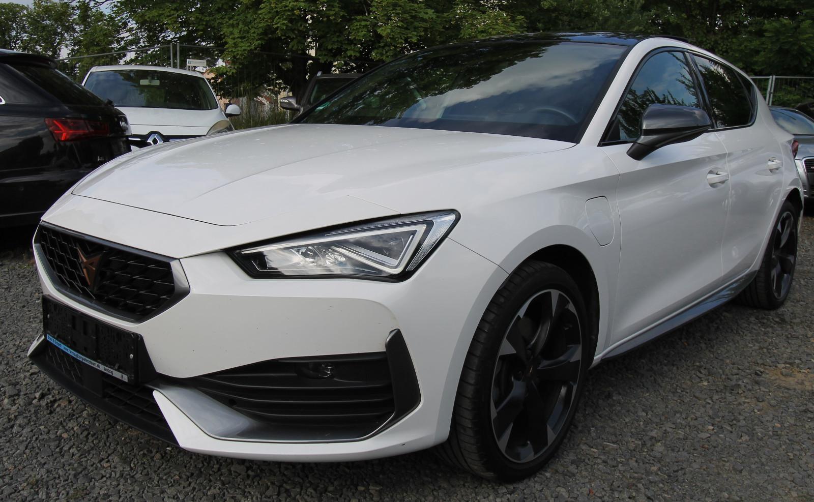 Cupra Leon e-Hybrid DSG Panno Navi