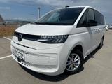 Volkswagen T7 2.0 TDI Multivan*Überhang*DSG*7x SITZ*VIR*LED - VW T7 Multivan Gebrauchtwagen