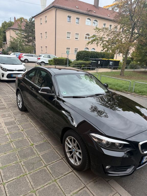 Image of BMW 220
