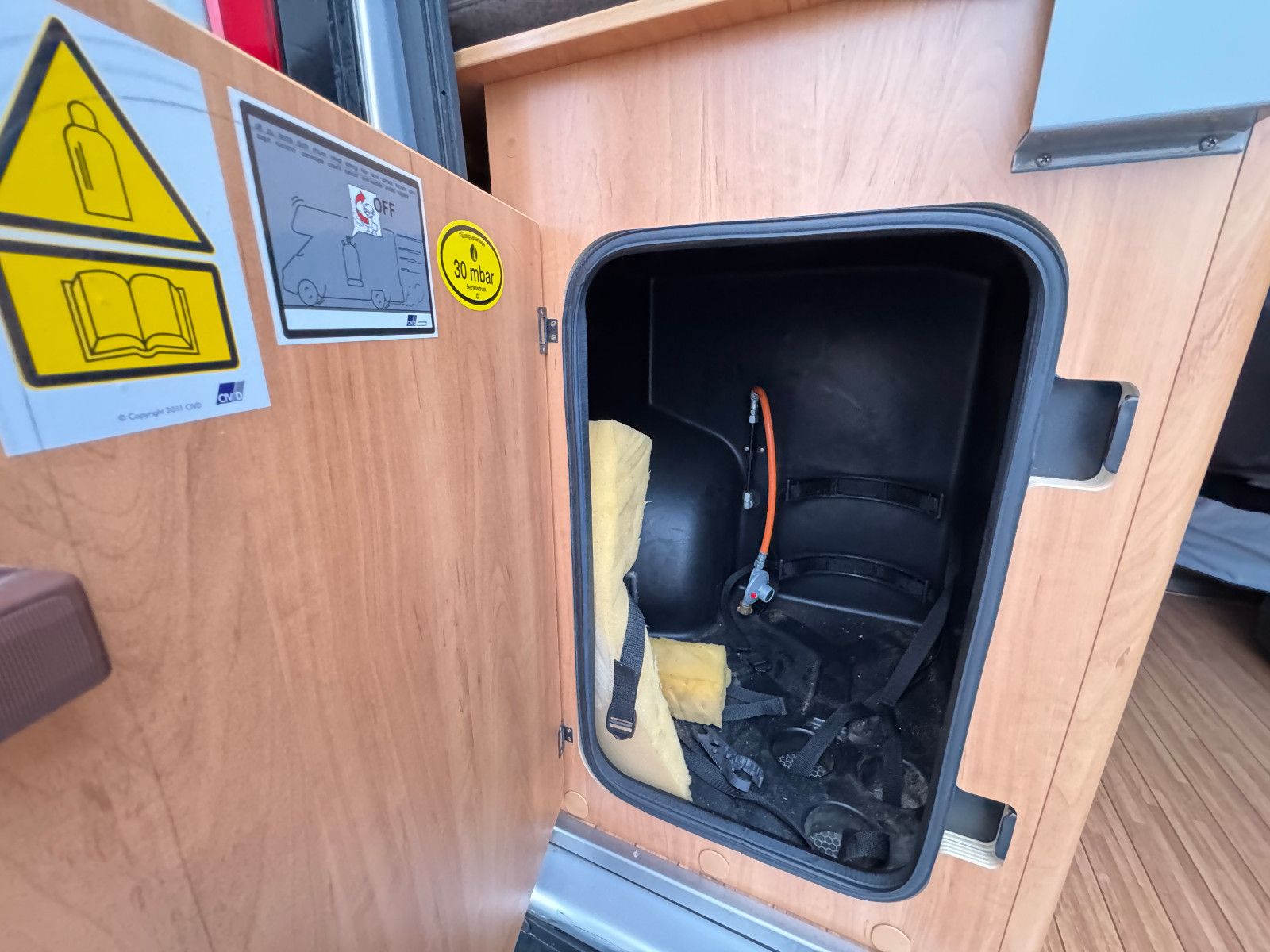 Fahrzeugabbildung Pössl 600 2WIN R PLUS CITROEN RAUMBAD VOLL SCHECKHEFT